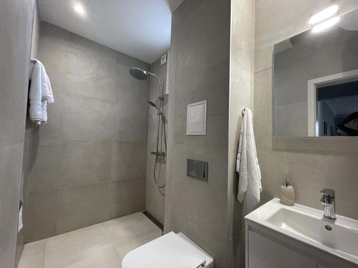 Appartamento Cozy Spot In The Heart Of Sofia Esterno foto